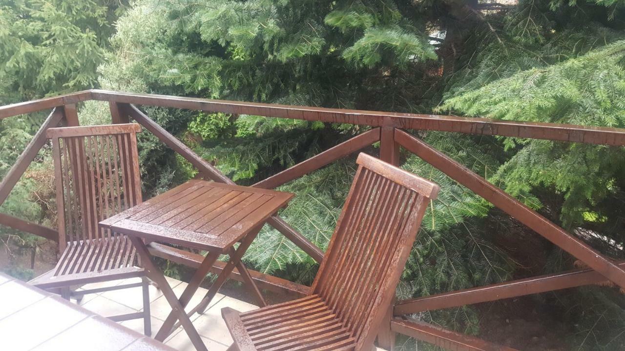 Cudowny Zakatek Z Ogrodem I Basenem Apartman Bukwica  Kültér fotó