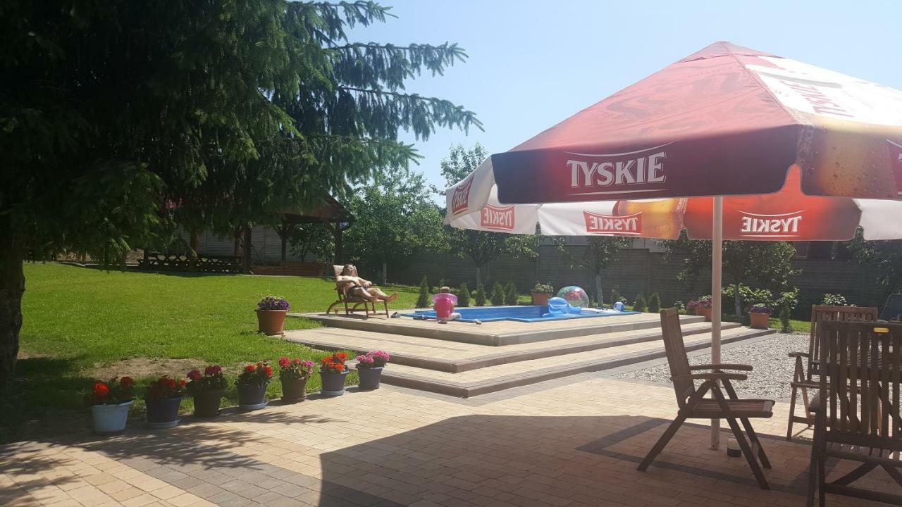 Cudowny Zakatek Z Ogrodem I Basenem Apartman Bukwica  Kültér fotó